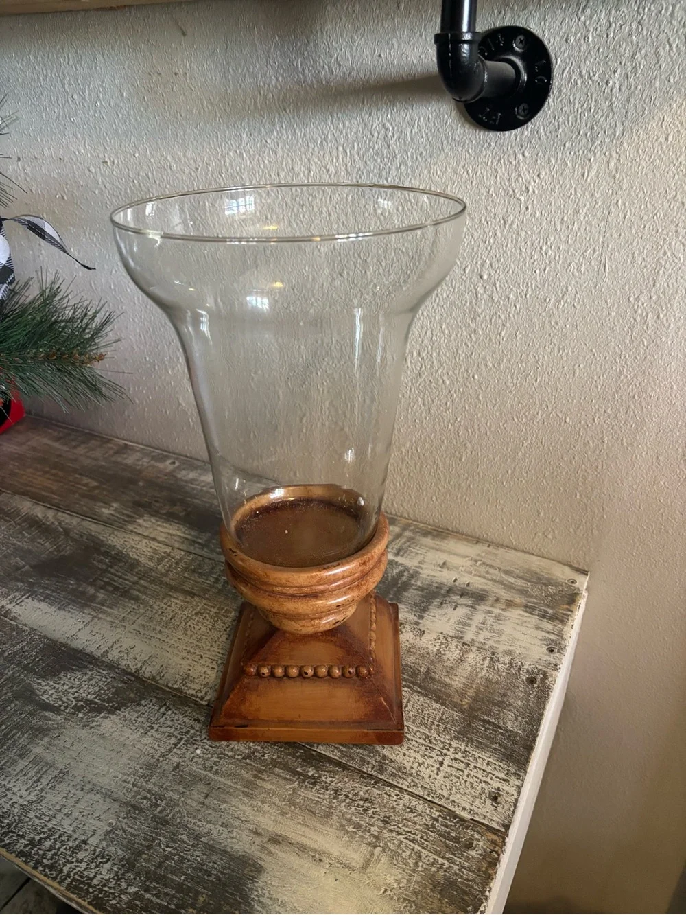 Southern Living At Home Large Kensington Hurricane Candle Holder 12-3/4 “